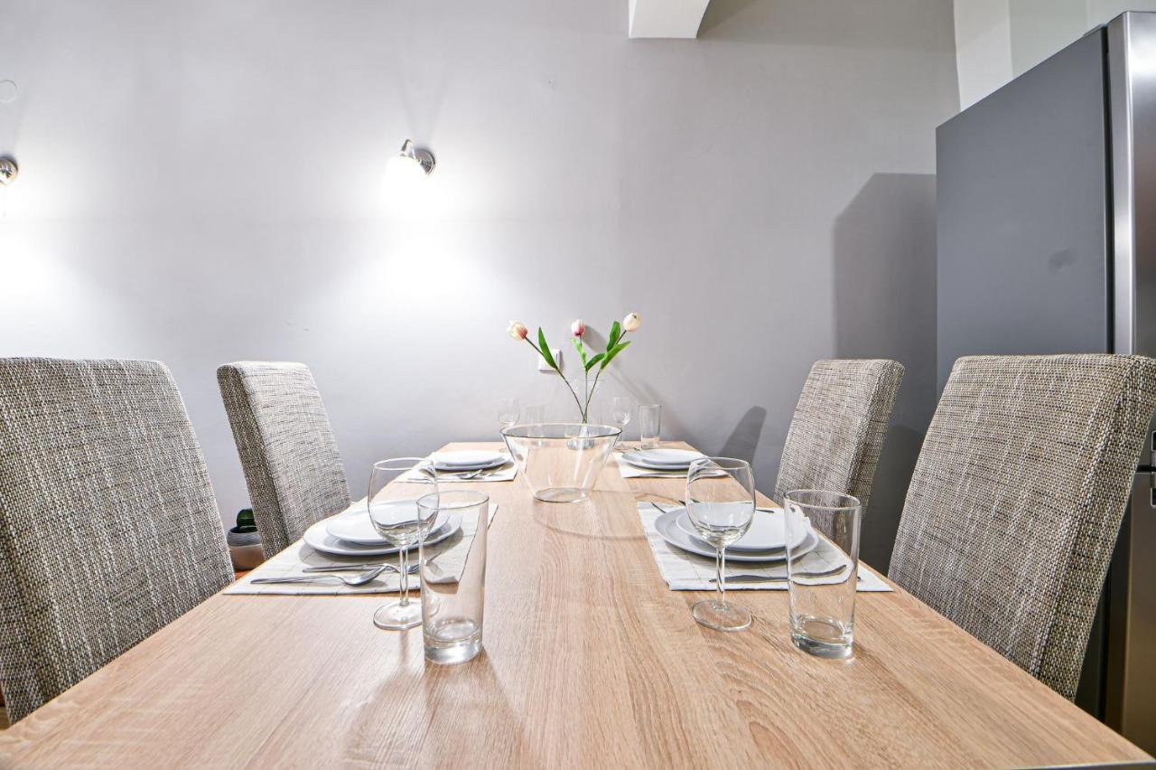 Serene N Modern Renovated Flat Atenas Exterior foto